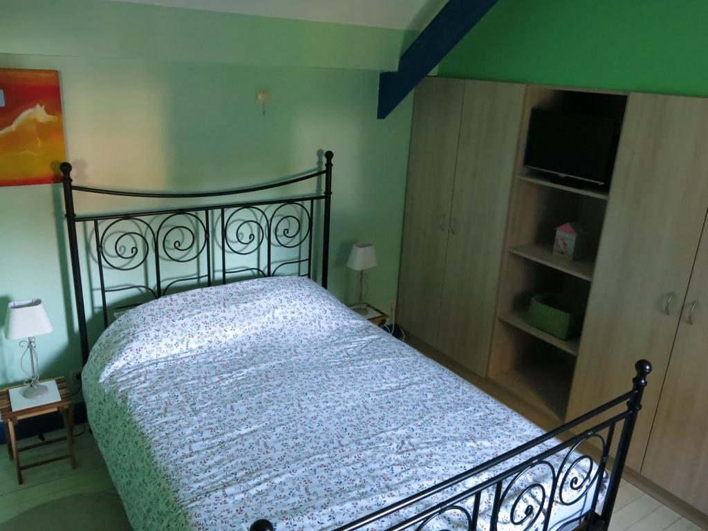 Gite De La Conciergerie Du Cheval Blanc Luttre Quarto foto